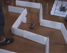 Robot recorriendo el laberinto